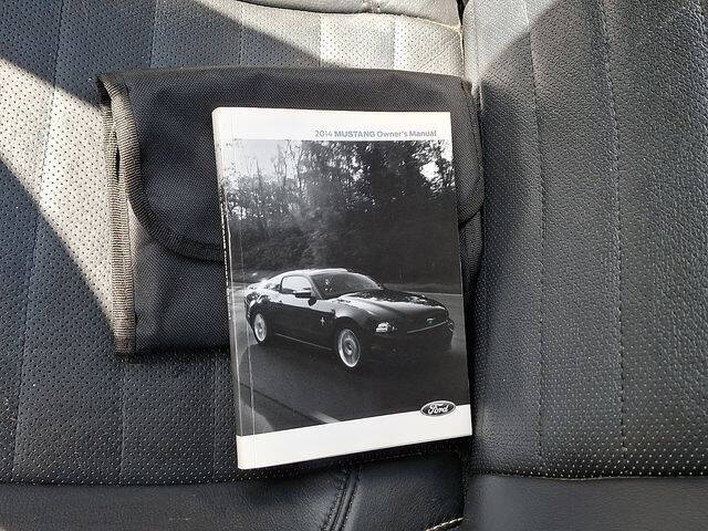 2014 Ford Mustang V6 Premium
