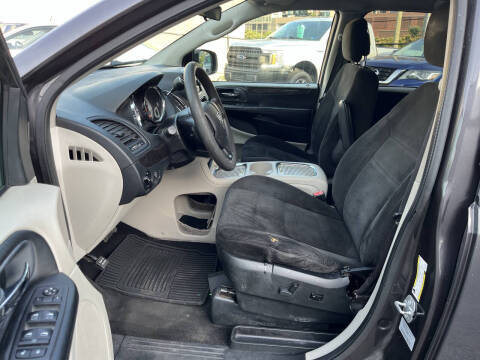 2016 Dodge Grand Caravan SXT Plus