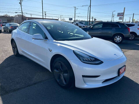 2019 Tesla Model 3 Standard Range
