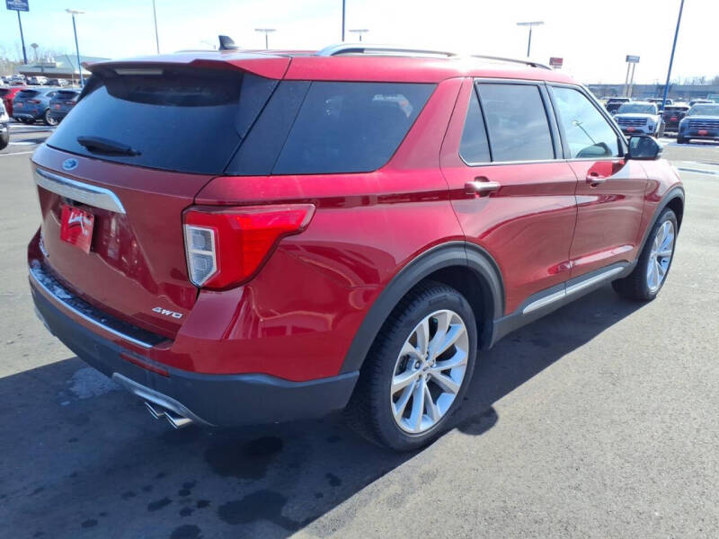 2022 Ford Explorer Platinum