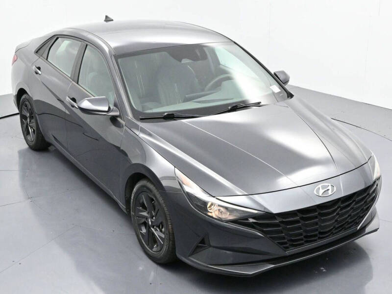 2022 Hyundai Elantra