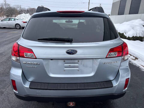 2013 Subaru Outback 2.5i Premium