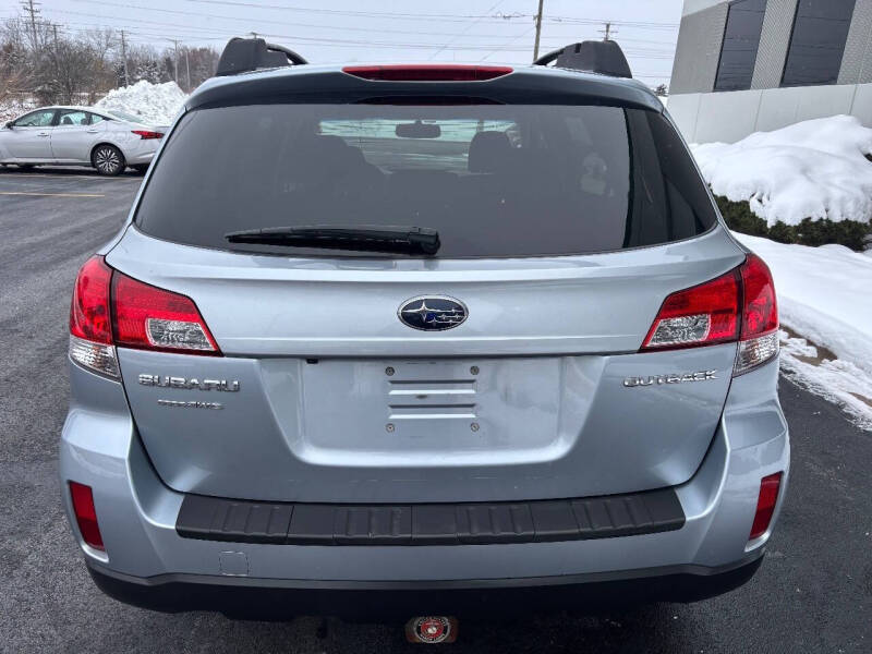 2013 Subaru Outback 2.5i Premium