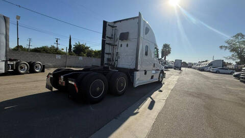 2023 Freightliner Cascadia