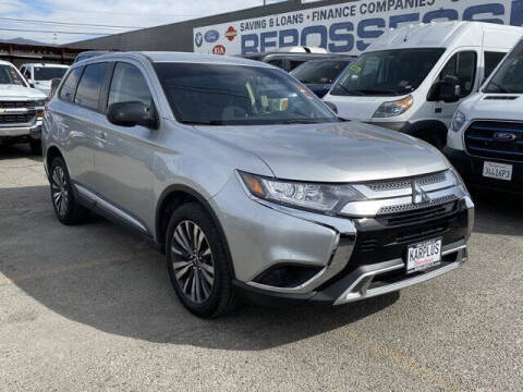 2020 Mitsubishi Outlander ES
