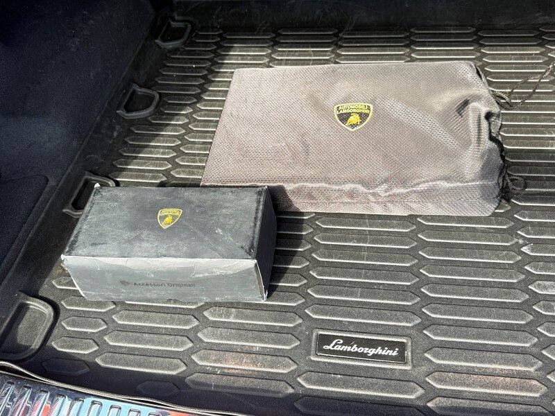 2022 Lamborghini Urus