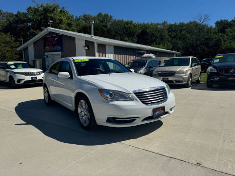 2013 Chrysler 200 for sale at Victor's Auto Sales Inc. in Indianola IA