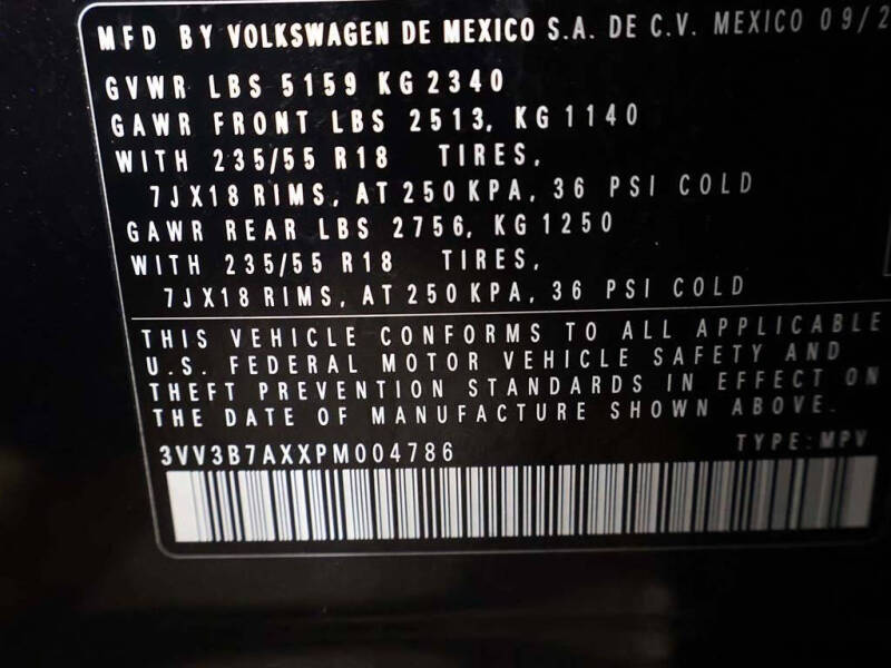 2023 Volkswagen Tiguan SE