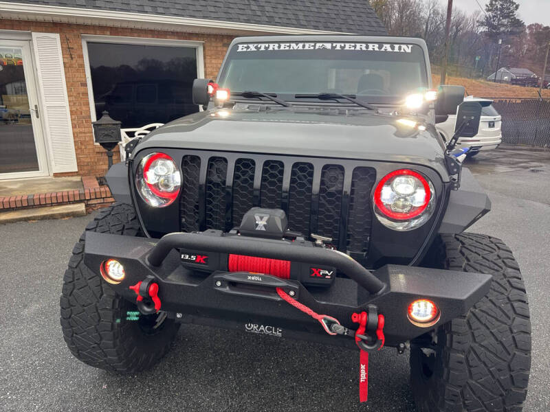 2021 Jeep Gladiator Willys