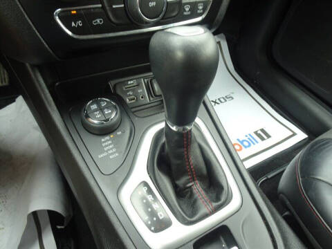 2017 Jeep Cherokee Trailhawk