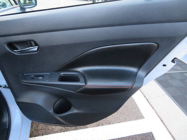 2024 Nissan Versa SR