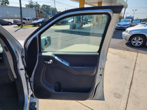 2009 Nissan Pathfinder SE