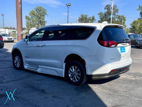 2018 Chrysler Pacifica Touring Plus