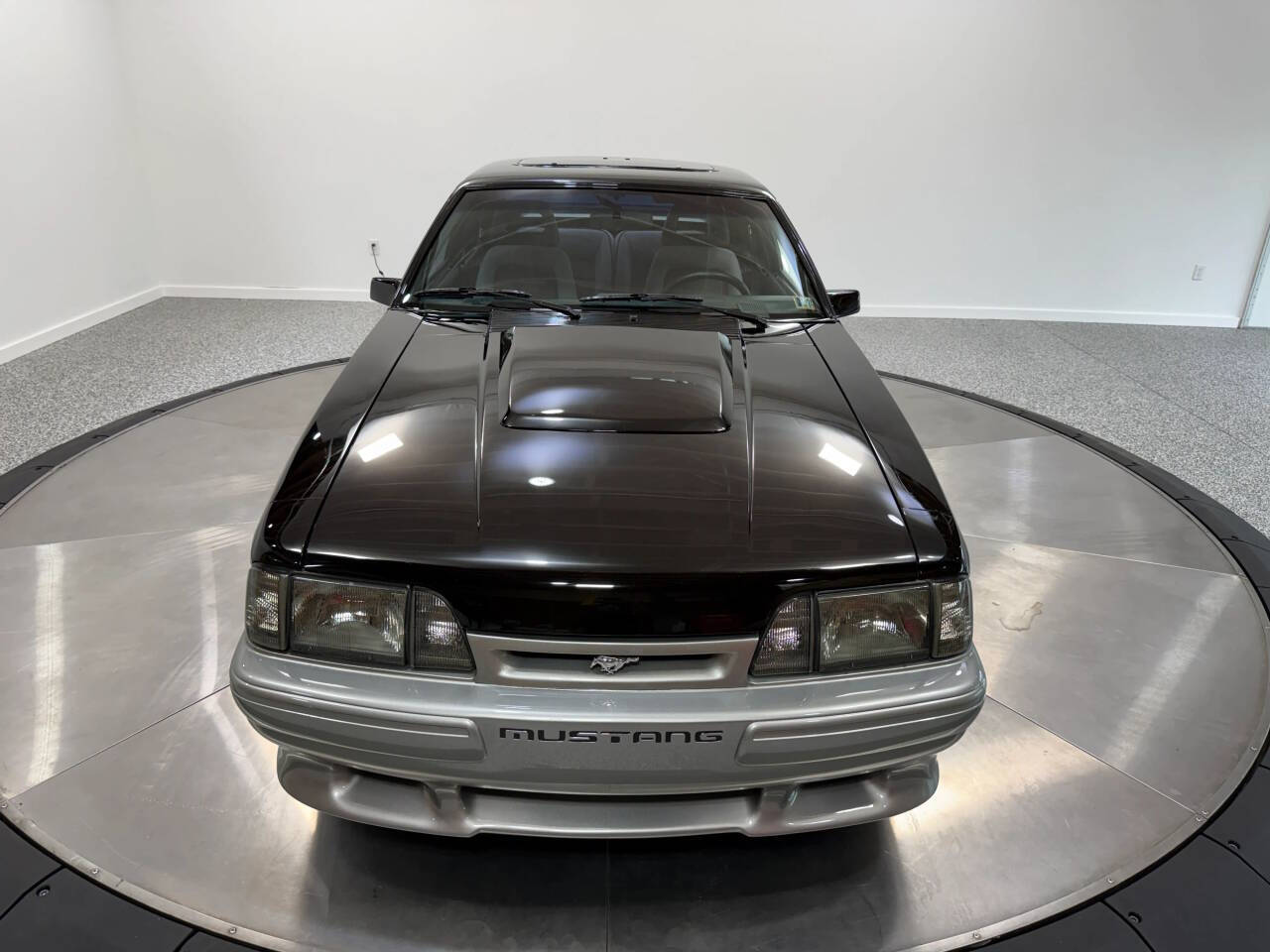 1986 Ford Mustang 4