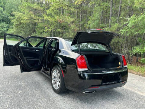 2018 Chrysler 300