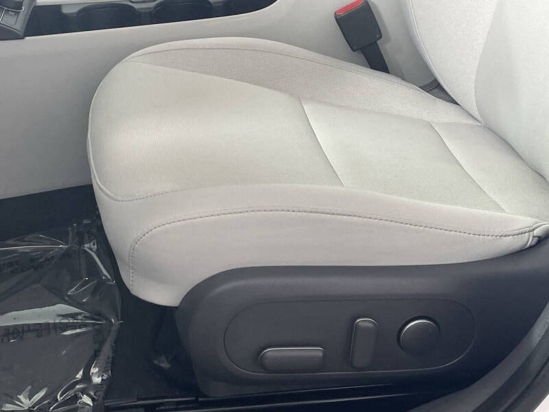 2024 Hyundai Kona Electric SEL