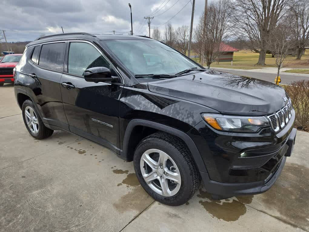 2023 Jeep Compass for sale at Dave Warren Used Car Super Center in Westfield, NY