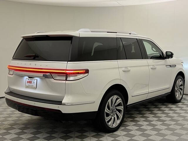 2023 Lincoln Navigator Reserve