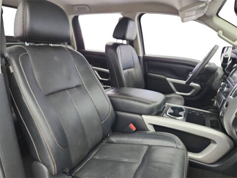 2019 Nissan Titan SL