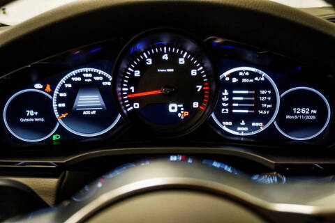 2023 Porsche Cayenne Coupe Platinum Edition