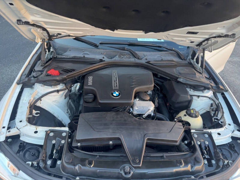 2016 BMW 3 Series 320i