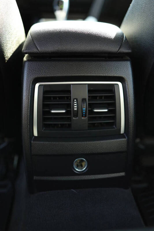 2018 BMW 3 Series 320i xDrive