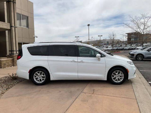 2021 Chrysler Pacifica Touring L