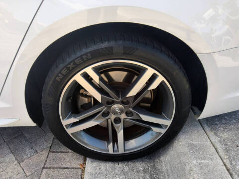 2017 Audi A4 2.0T Premium Plus