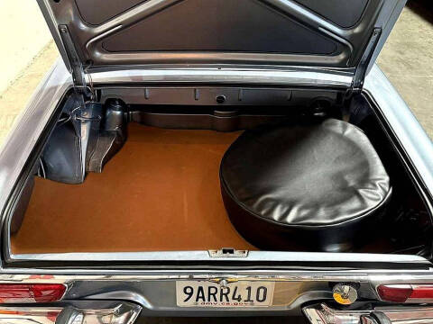 1970 Mercedes-Benz 280-Class