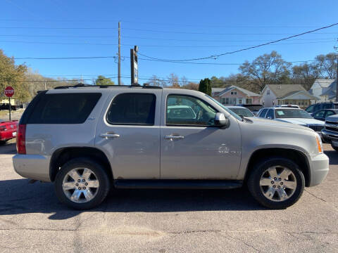 2007 GMC Yukon for sale at RIVERSIDE AUTO SALES in Sioux City IA