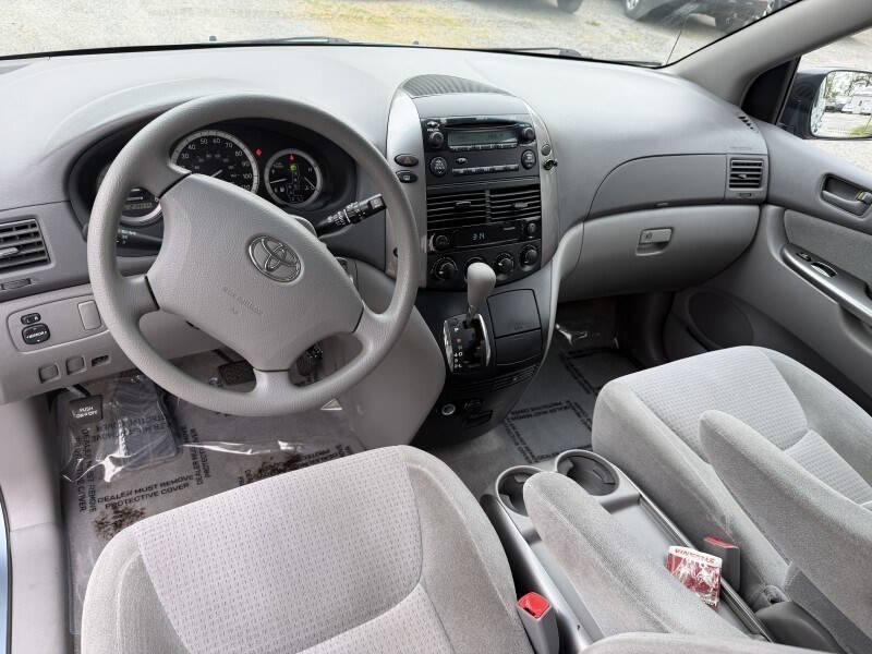 2008 Toyota Sienna