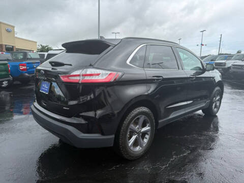 2022 Ford Edge SEL