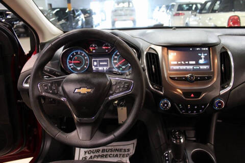 2017 Chevrolet Cruze LT Auto