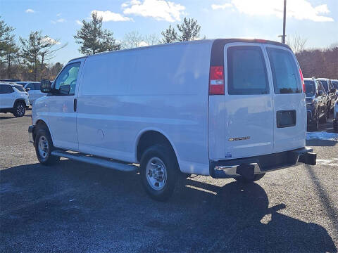 2024 Chevrolet Express 2500