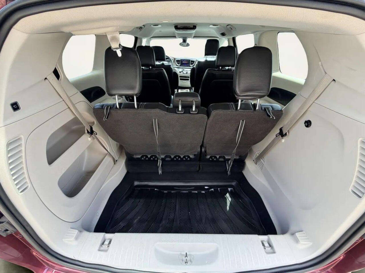ChryslerPacifica6