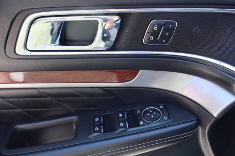 2019 Ford Explorer Platinum