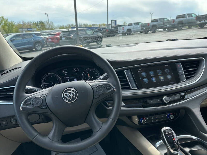2018 Buick Enclave Essence