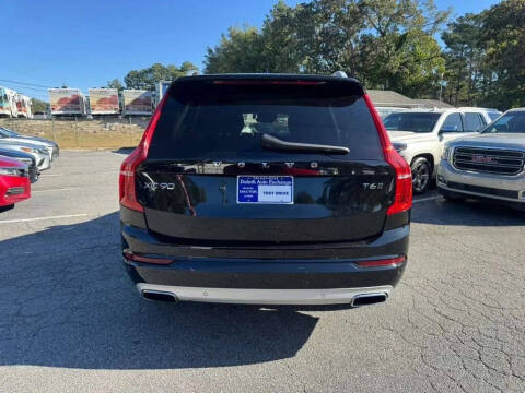 2016 Volvo XC90 T6 Momentum