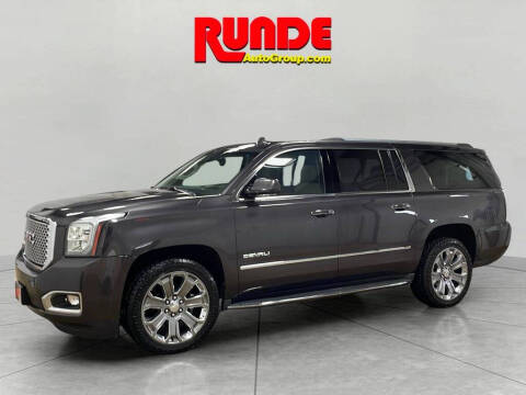 2016 GMC Yukon XL for sale at Runde PreDriven in Hazel Green WI
