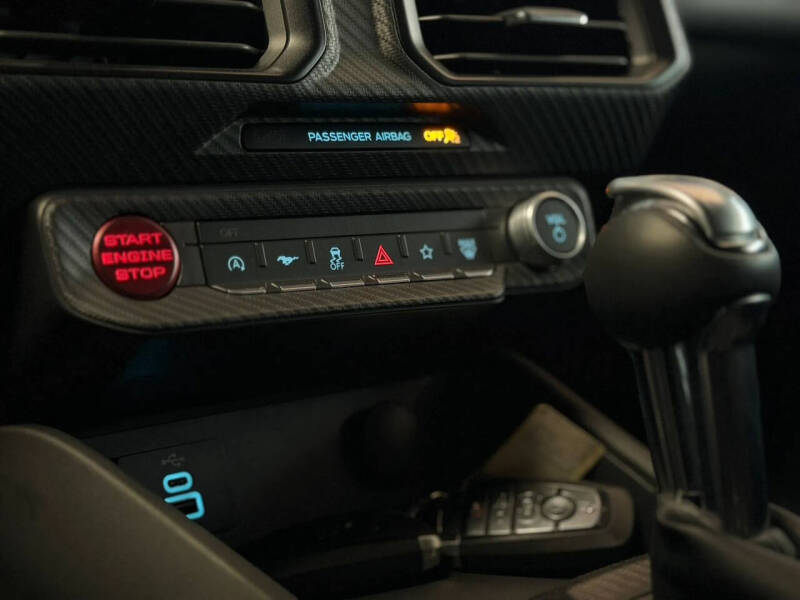 2025 Ford Mustang