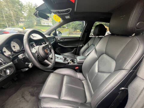 2024 Porsche Macan GTS