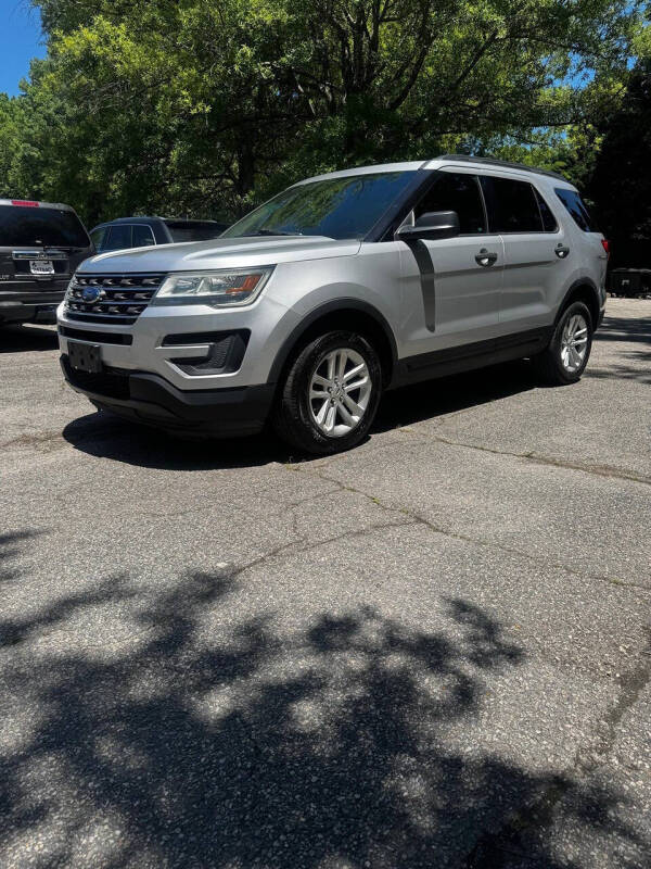 2016 Ford Explorer