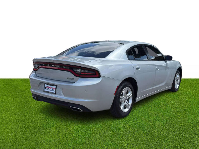 2021 Dodge Charger SXT
