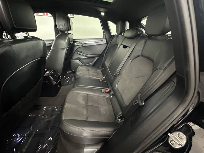 2019 Porsche Macan