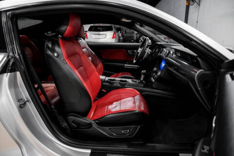 2017 Ford Mustang EcoBoost Premium