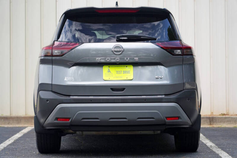 2022 Nissan Rogue SV