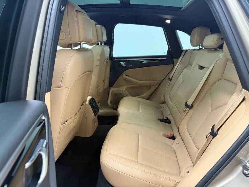 2018 Porsche Macan S