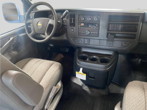 2026 Chevrolet Express 2500