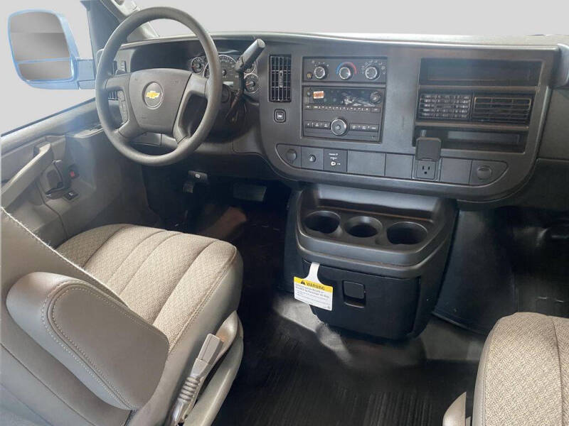 2026 Chevrolet Express 2500