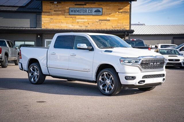 2022 RAM Ram 1500 Limited's photo